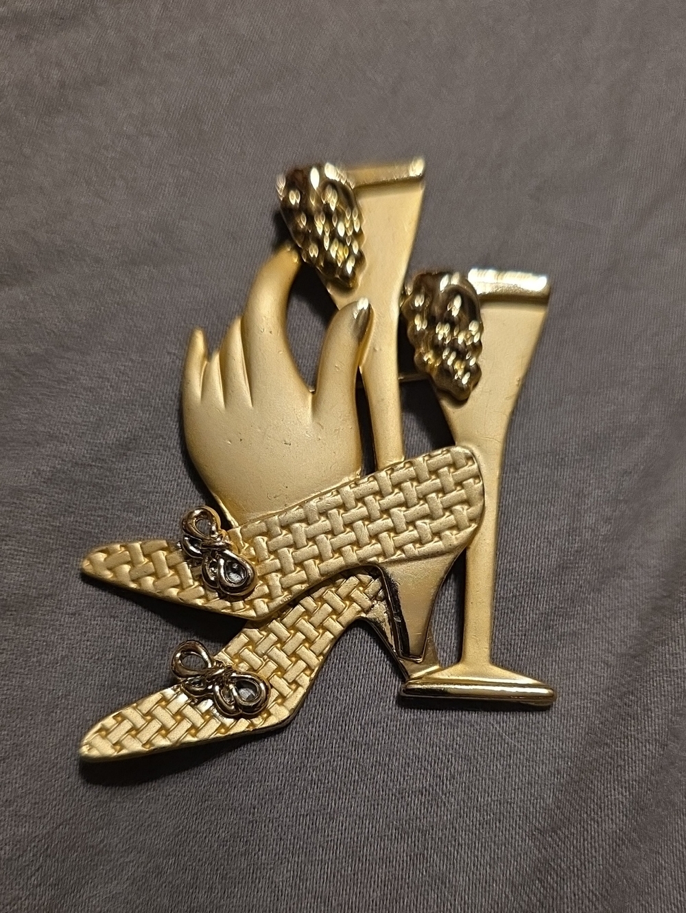 1960's Vintage Gold High Heel & Hand Brooch Pin - Elegant Women's Jewelry
